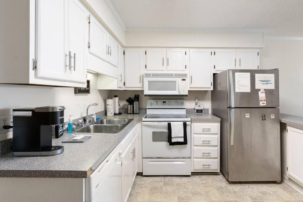 Great Beach Getaway! Apartment Myrtle Beach Exterior photo