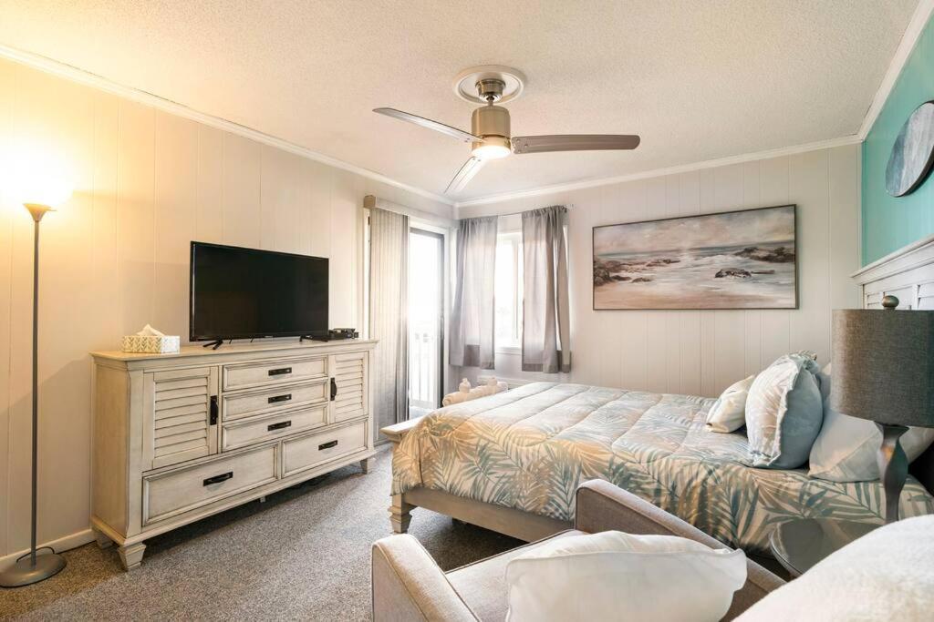 Great Beach Getaway! Apartment Myrtle Beach Exterior photo